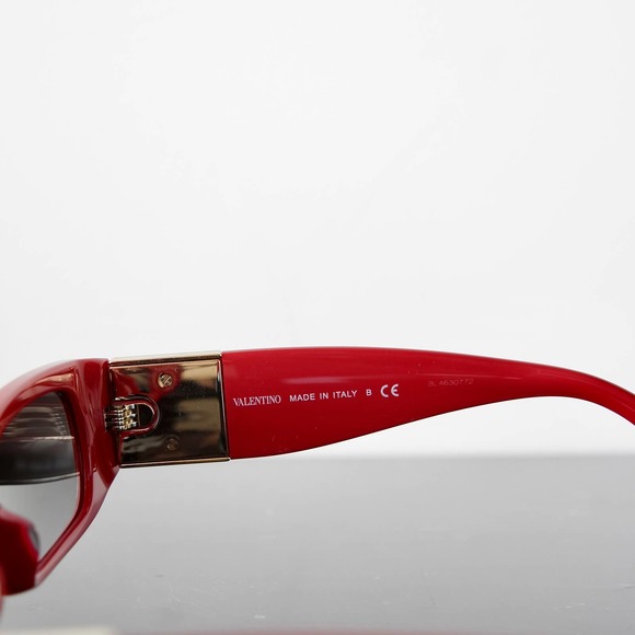 VALENTINO Narrow Rectangular Sunglasses - Picture 5 of 6